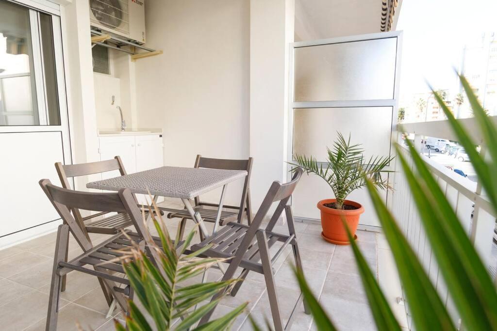Cozy Apartment, Very Fresh At Playa De Gandia Buitenkant foto