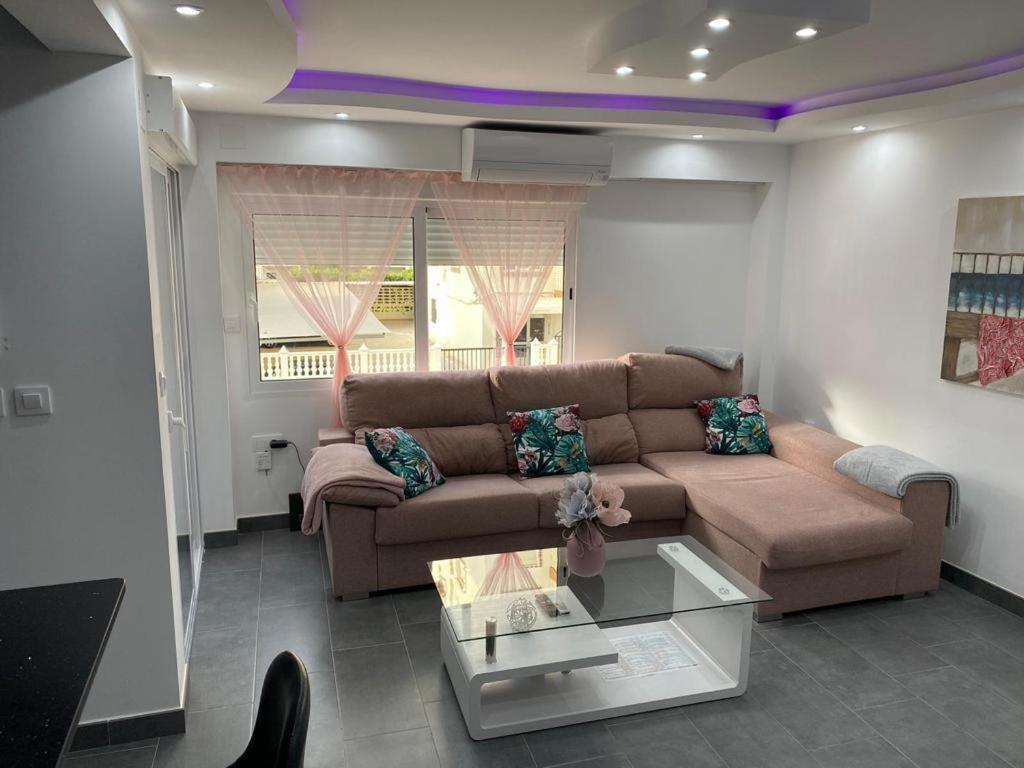 Cozy Apartment, Very Fresh At Playa De Gandia Buitenkant foto